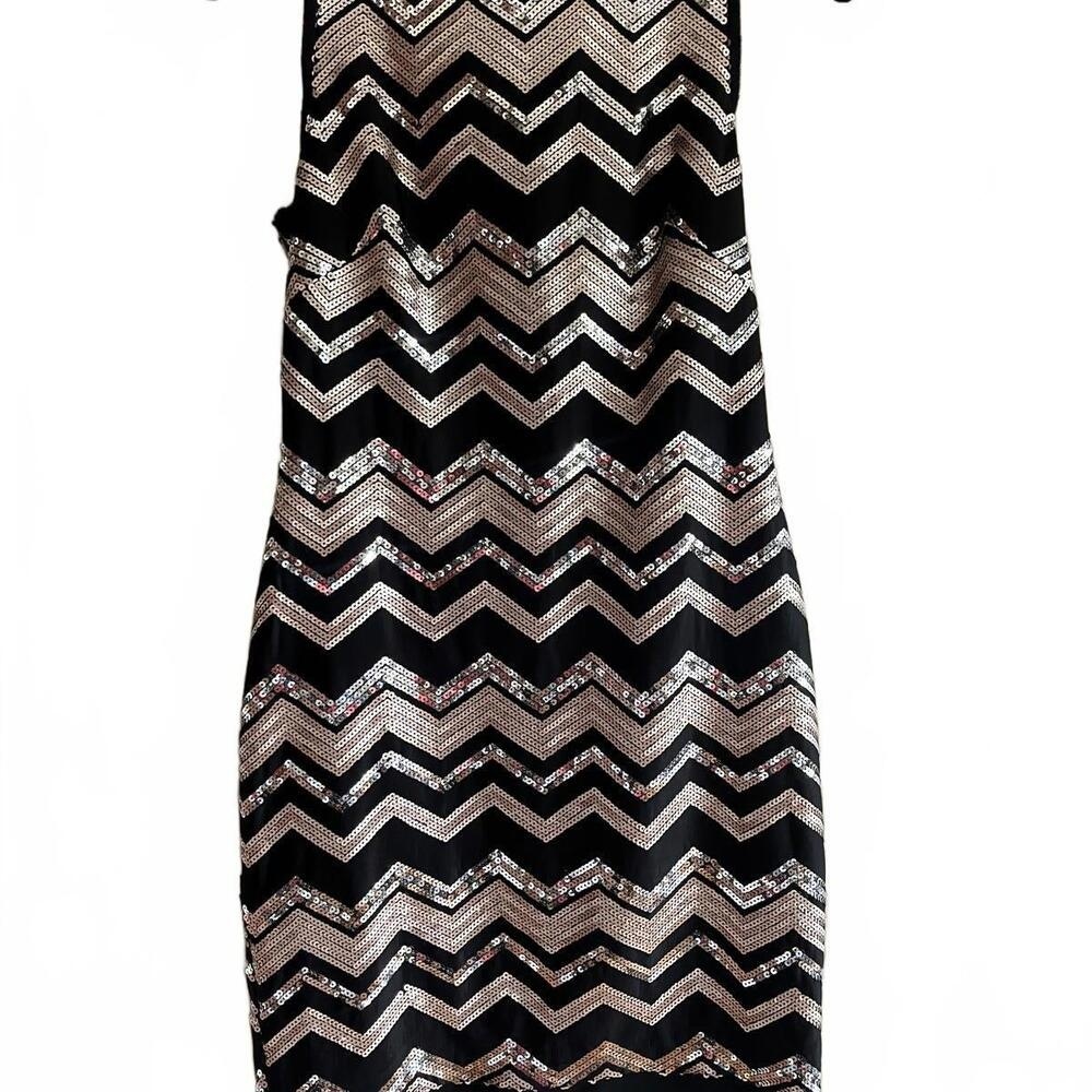 NWT Size 6 Women's Vincent Camuto Glamorous Chevron Sequin Mini Dress‎